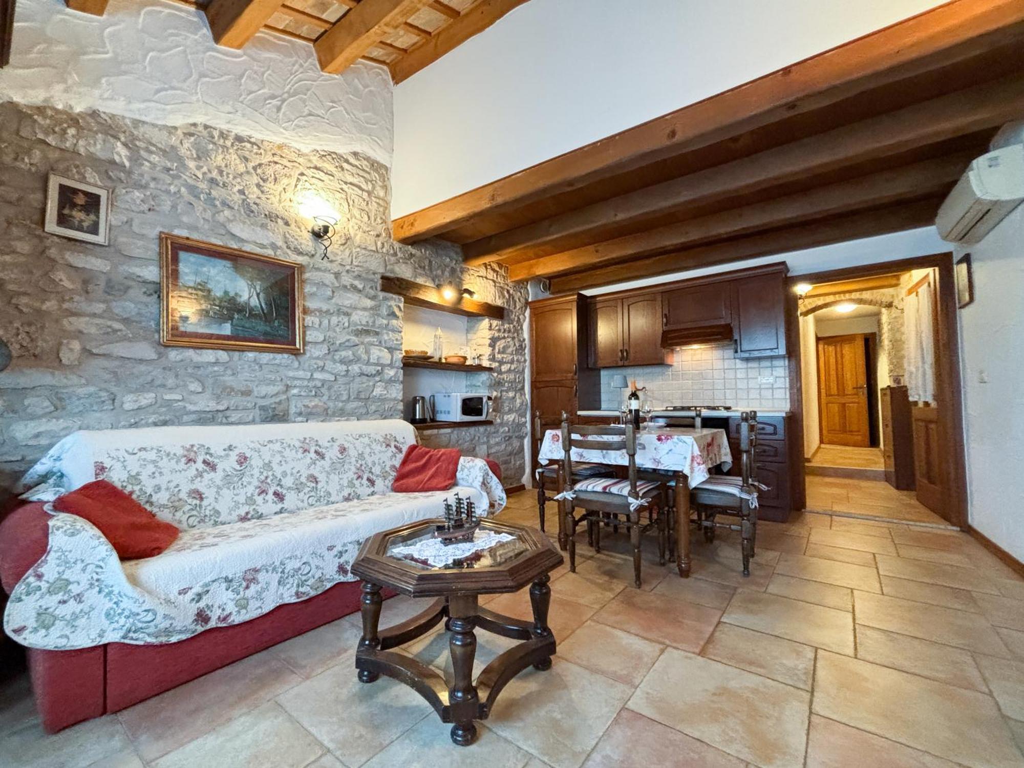 City Center Coastal Escape - Apartments With Sea View Or Cozy Room Novigrad Istria Esterno foto