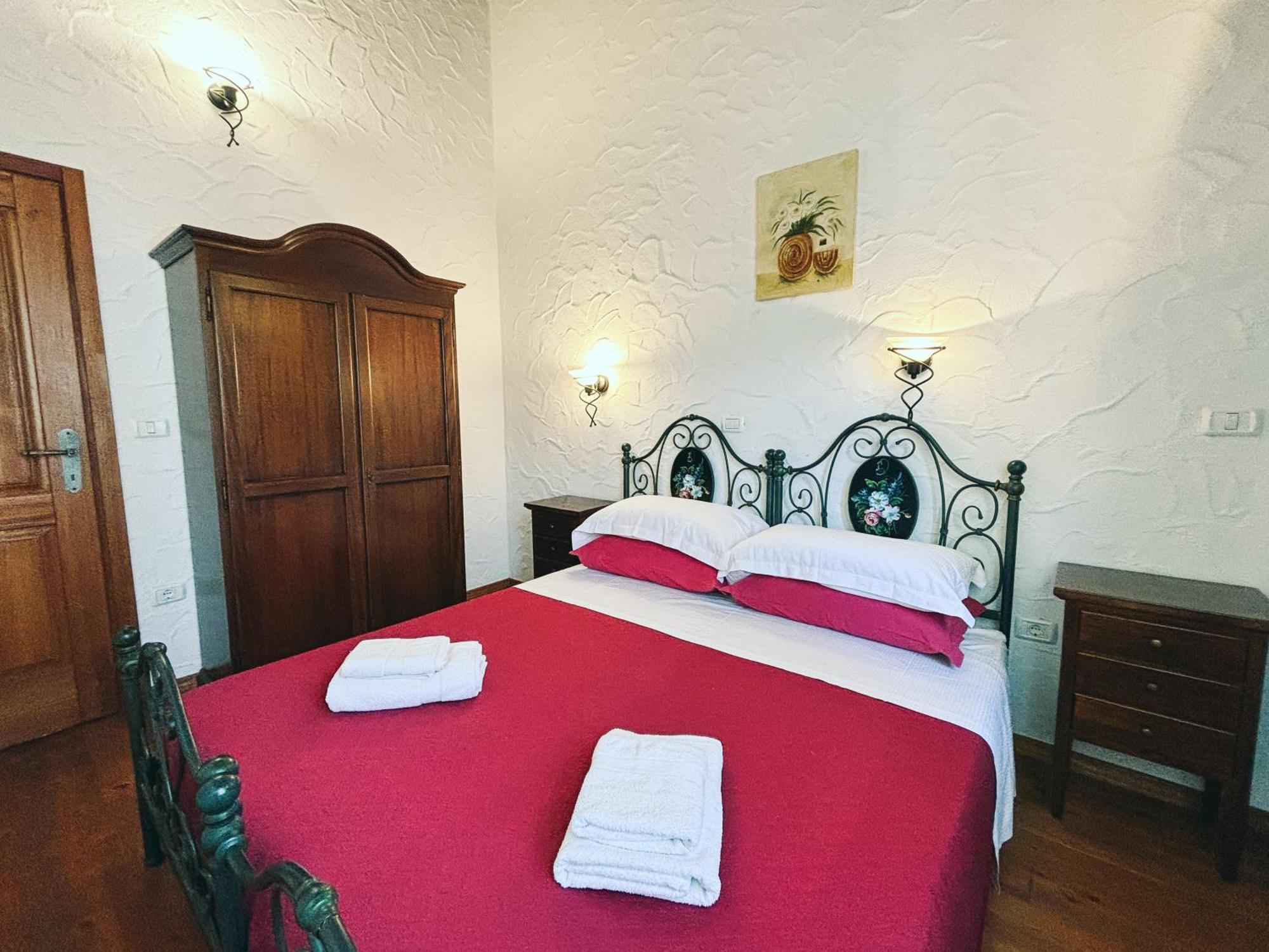 City Center Coastal Escape - Apartments With Sea View Or Cozy Room Novigrad Istria Esterno foto